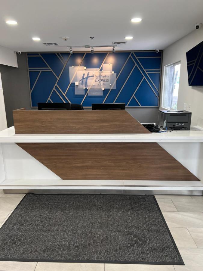 Holiday Inn Express & Suites Phoenix - Mesa West By Ihg Exteriér fotografie