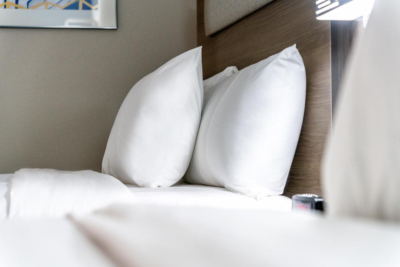 Holiday Inn Express & Suites Phoenix - Mesa West By Ihg Exteriér fotografie